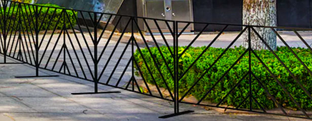 Steel-Fencing-Walkway